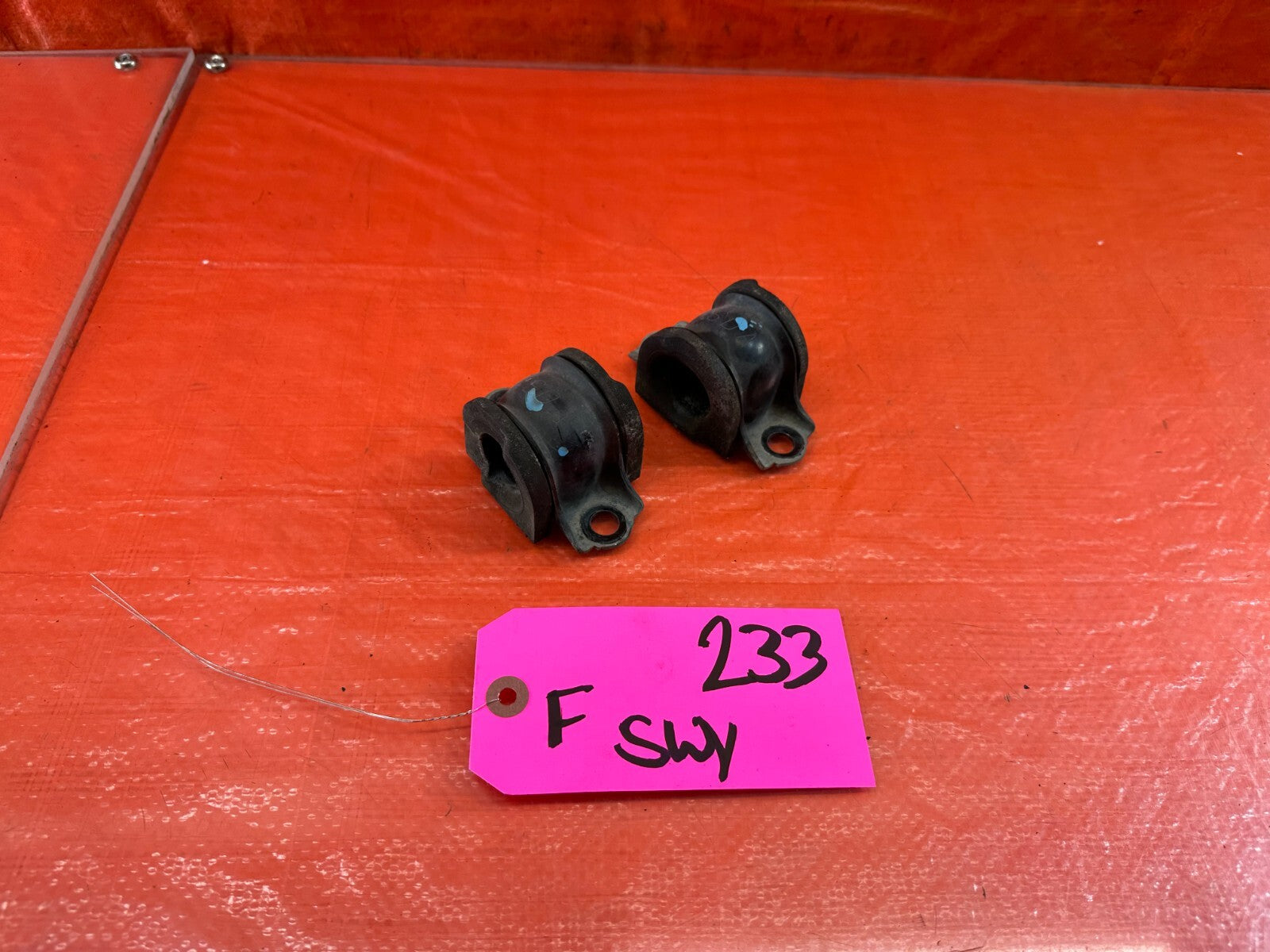 09 14 ACURA TSX   FRONT SWAY BAR MOUNTING BRACKET & BUSHING SET   OEM #2332