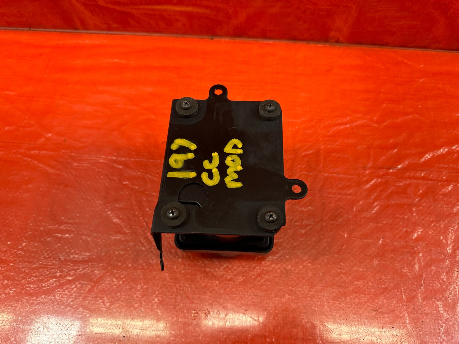 00 09 HONDA S2000   CRUISE CONTROL ACTUATOR ENGAGEMENT MOTOR   OEM FACTORY #1979