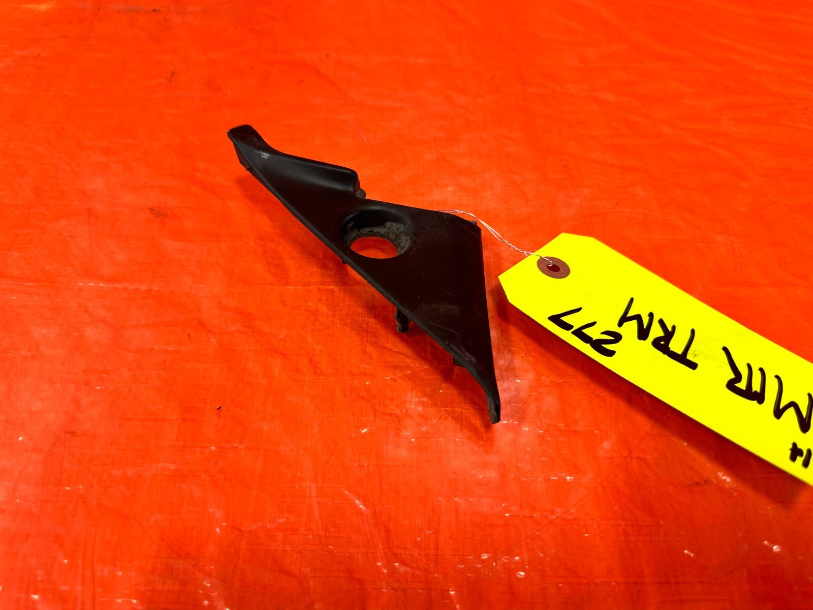 88 91 HONDA CRX   INTERIOR MIRROR TRIM COVER PLASTIC GARNISH LEFT SIDE OEM 2773