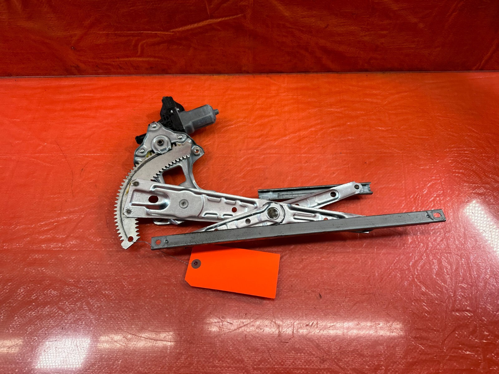 14 20 INFINITI Q50   DRIVER LEFT REAR   WINDOW REGULATOR W/ MOTOR   OEM #2425