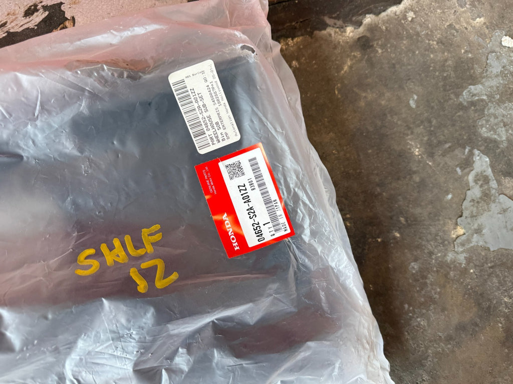 00 09 HONDA S2000   LEFT FRONT WHEEL HOUSE SUB SET   NEW IN BAG   04652 S2A A01Z1