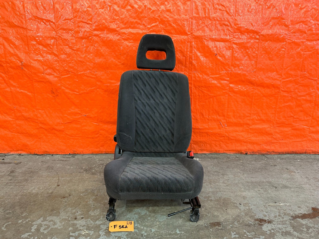 96 00 HONDA CIVIC EM1 SI MODEL PASSENGER RIGHT FRONT SEAT CHAIR & RAILS OEM #21811