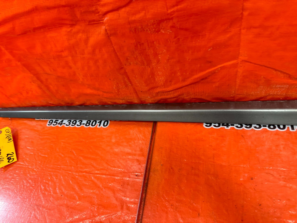 06 11 HONDA CIVIC SI 4D SEDAN   DOOR MOLDING IMPACT STRIP LEFT FRONT OEM #2603