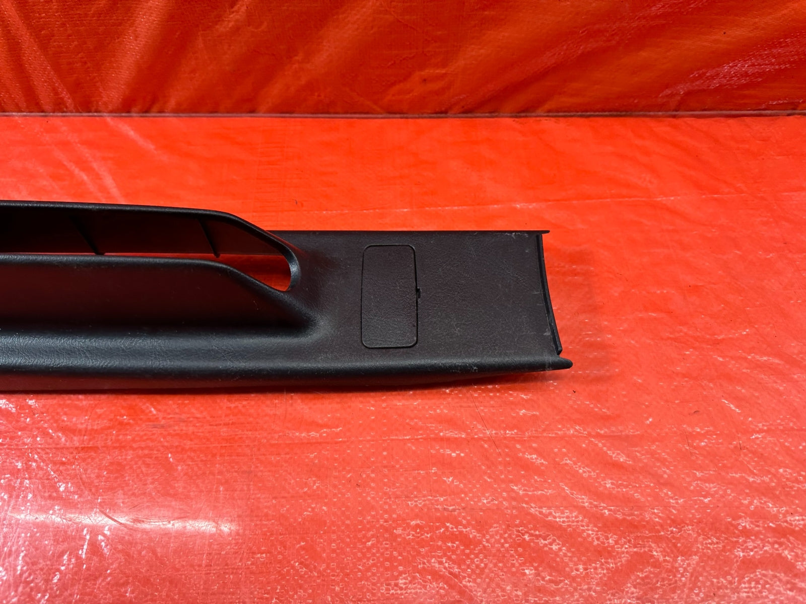 90 93 ACURA INTEGRA   ARM REST / CENTER CONSOLE STORAGE DELETE   BLACK OEM #1894