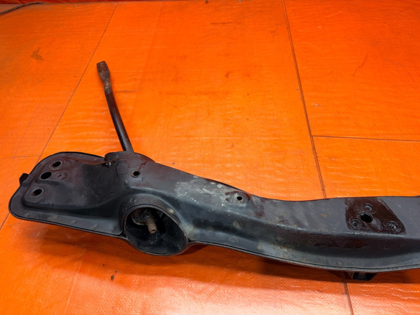97 01 HONDA PRELUDE 2.2L FRONT ENGINE CROSSMEMBER SUBFRAME FRONT PORTION #3369