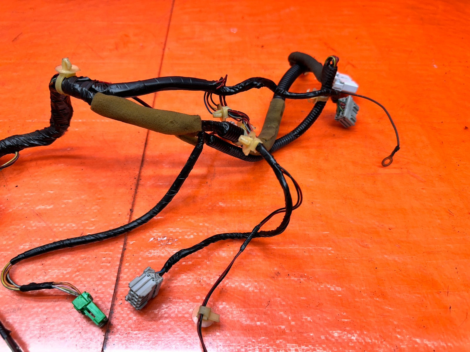 98 01 ACURA INTEGRA GSR & TYPE R   5 SPEED MANUAL GAUGE CLUSTER HARNESS OEM 3318
