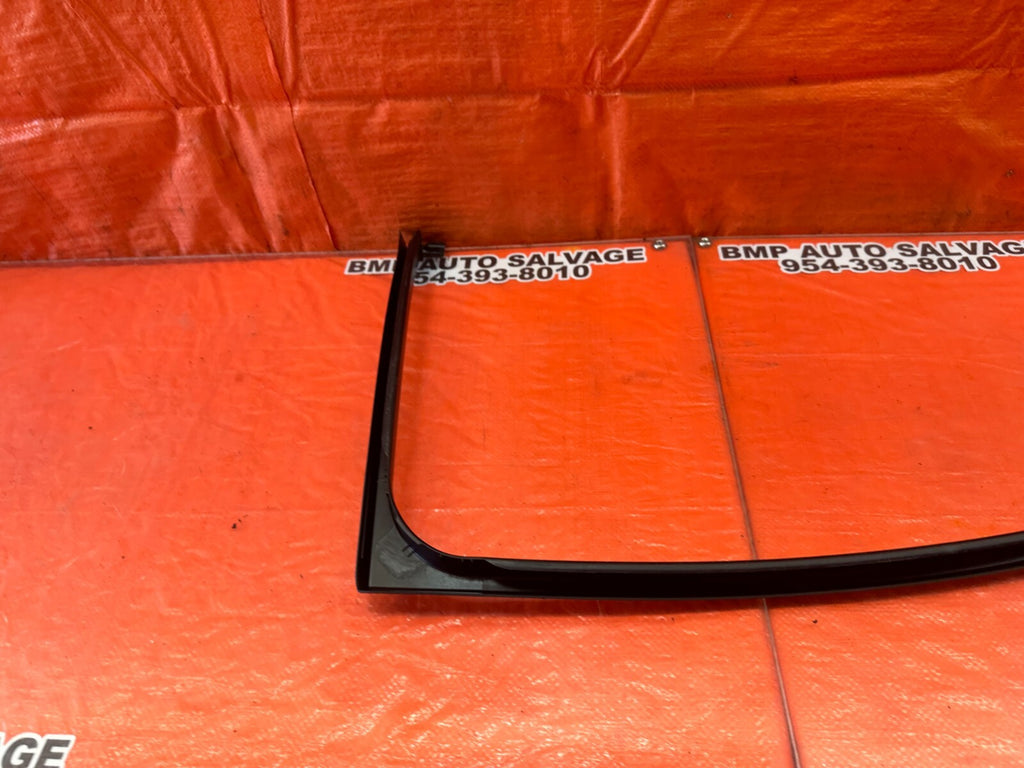 07 09 LEXUS ES350   PASSENGER RIGHT REAR   INTERIOR DOOR WINDOW TRIM   OEM #24418