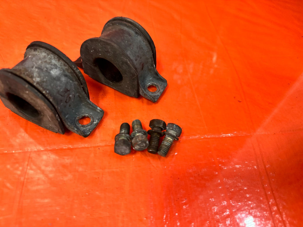 88 01 HONDA PRELUDE   FRONT SWAY BAR MOUNTING BRACKET & BUSHING SET   OEM #2734
