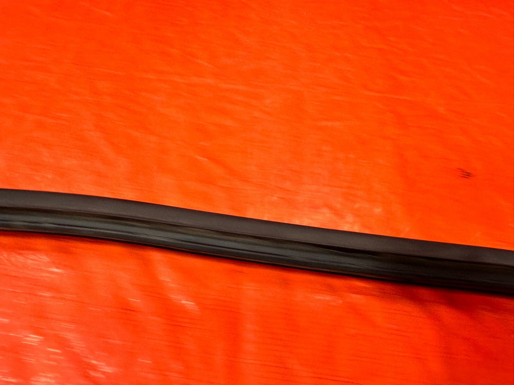 08 14 SUBARU IMPREZA WRX WAGON   DRIVER LEFT FRONT DOOR WEATHER STRIP GASKET 2836