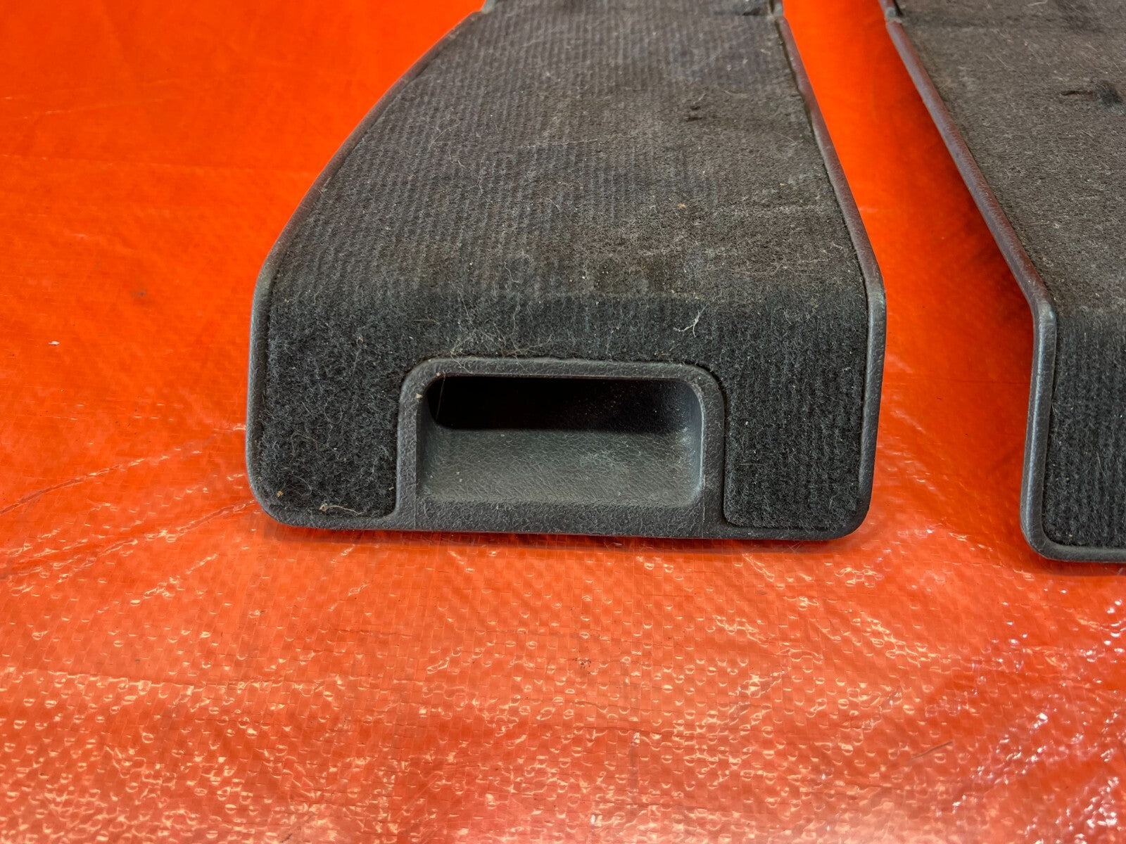 90 91 HONDA CRX REAR QUARTER PANEL TRIM STORAGE COMPARTEMNT COVER LEFT RIGHT 1579
