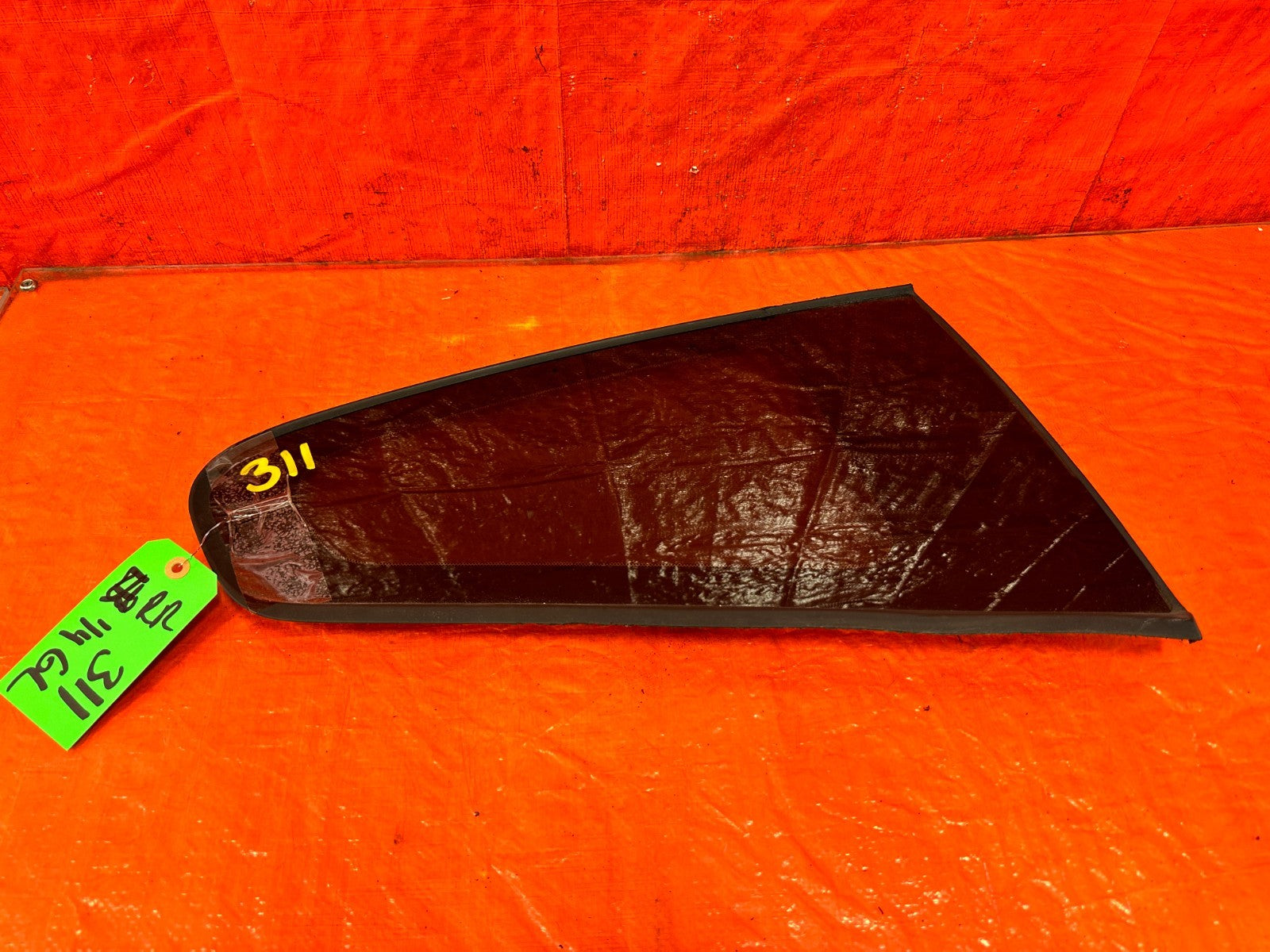 09 15 INFINITI G37 CONVERTIBLE   RIGHT REAR QUARTER VENT GLASS WINDOW OEM #3110