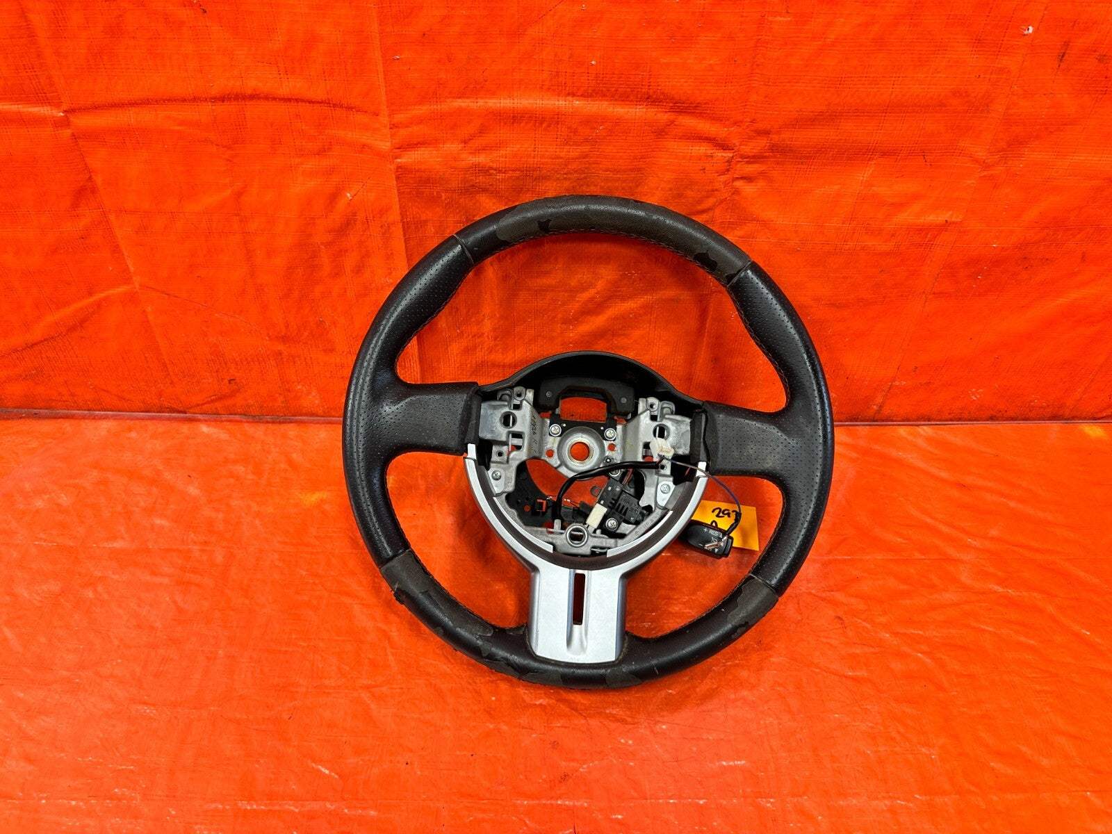 77 20 86 13 20 BRZ   STEERING WHEEL   BLACK LEATHER WRAP   OEM #2930