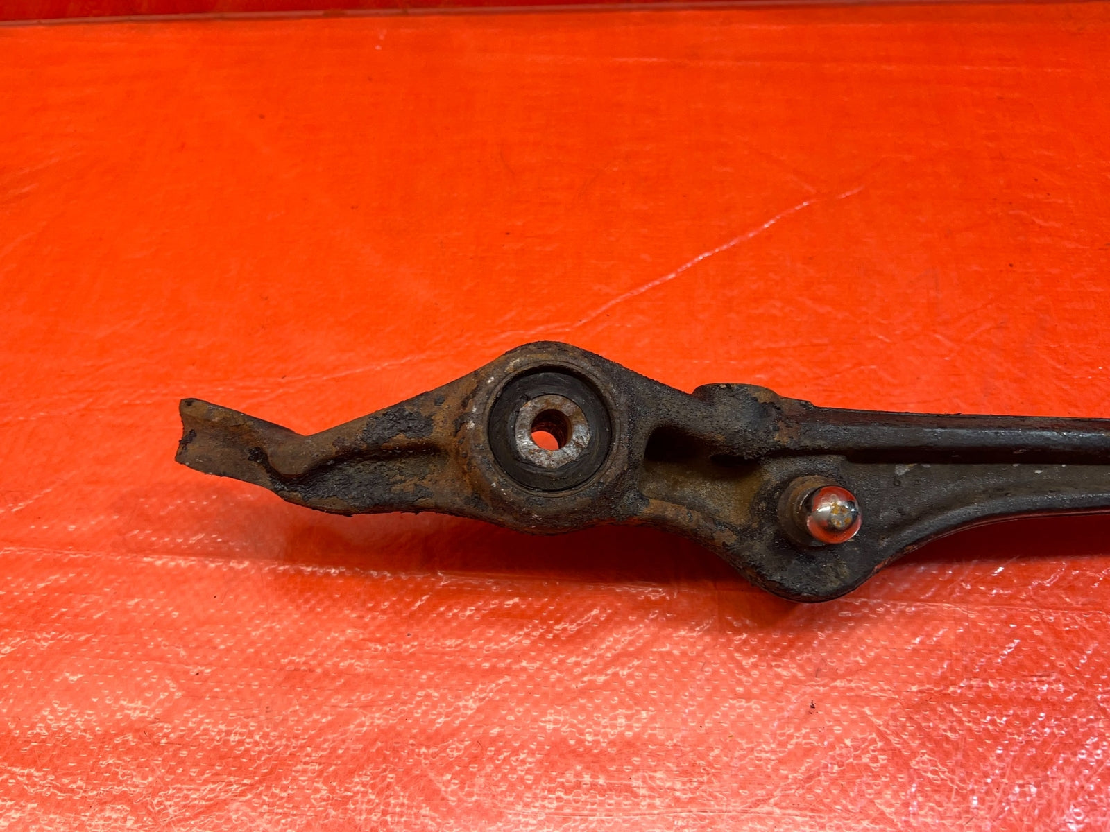 98 02 HONDA ACCORD   DRIVER LEFT FRONT   LOWER CONTROL ARM   OEM FACTORY #1675