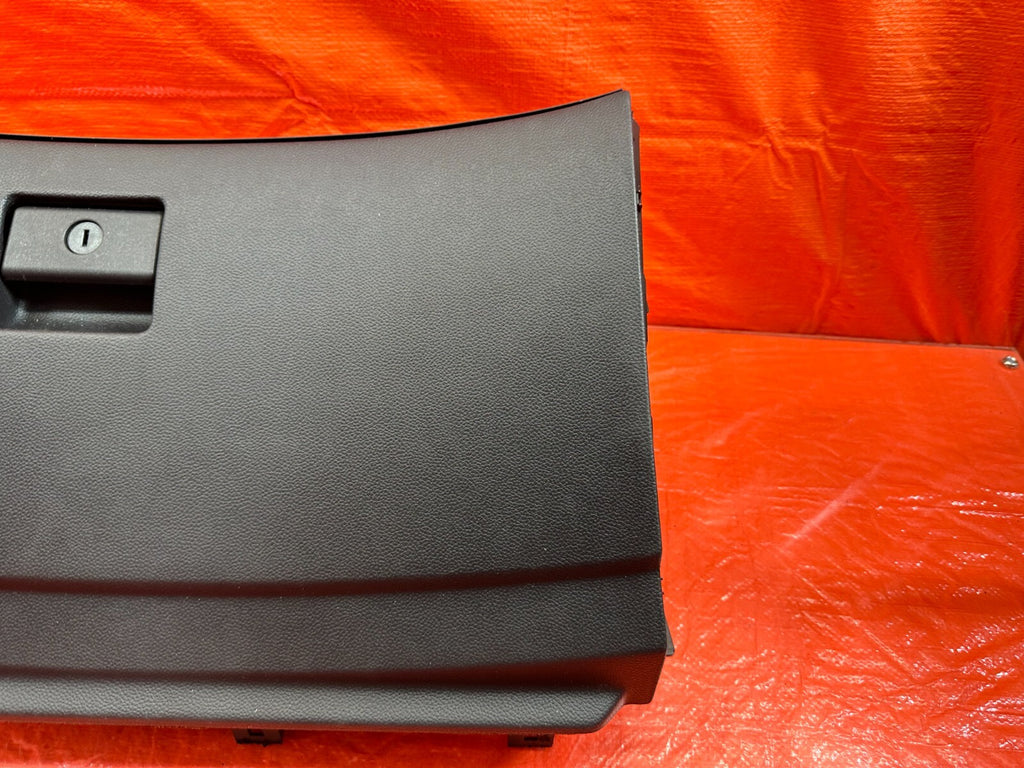 08 15 INFINITI G37 & Q60   2D COUPE   GLOVE BOX DASH BOARD TRIM PANEL   OEM #1884