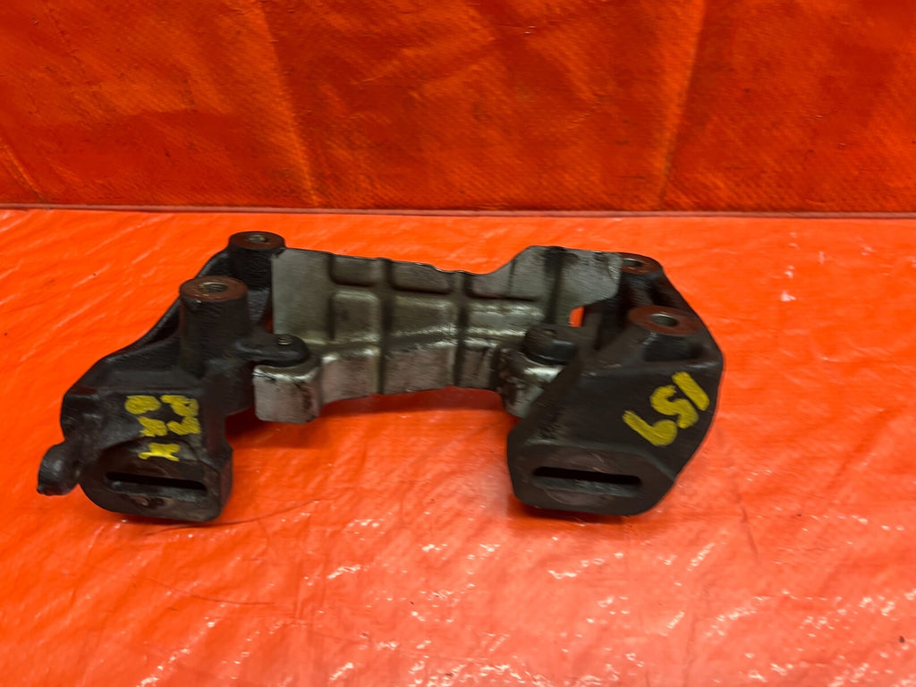 94 01 ACURA INTEGRA LS RS GS NON VTEC   POWER STEERING PUMP BRACKET SET OEM #1599