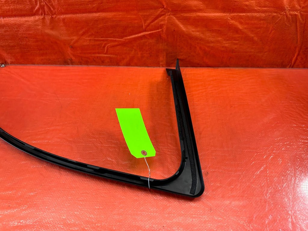 09 12 ACURA TSX PASSENGER RIGHT FRONT   INTERIOR DOOR WINDOW TRIM   OEM #2338