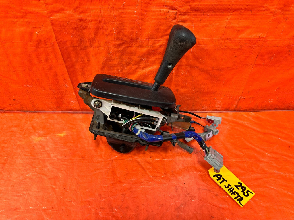 93 97 HONDA DEL SOL   AUTOMATIC SHIFTER CENTER CONSOLE TRIM BEZEL   OEM #2951