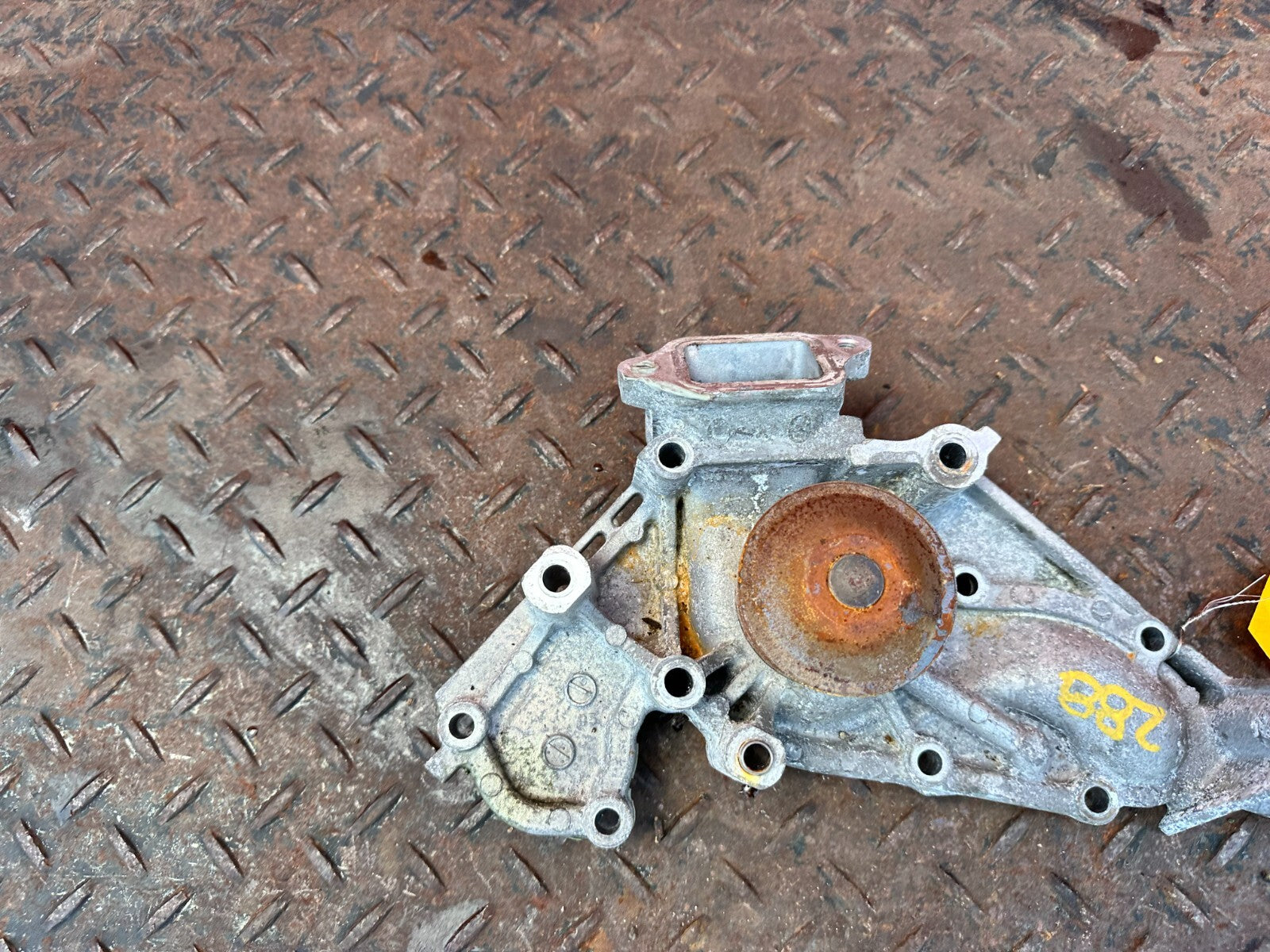 02 10 LEXUS SC430   3UZFE   WATER PUMP   OEM FACTORY #2887