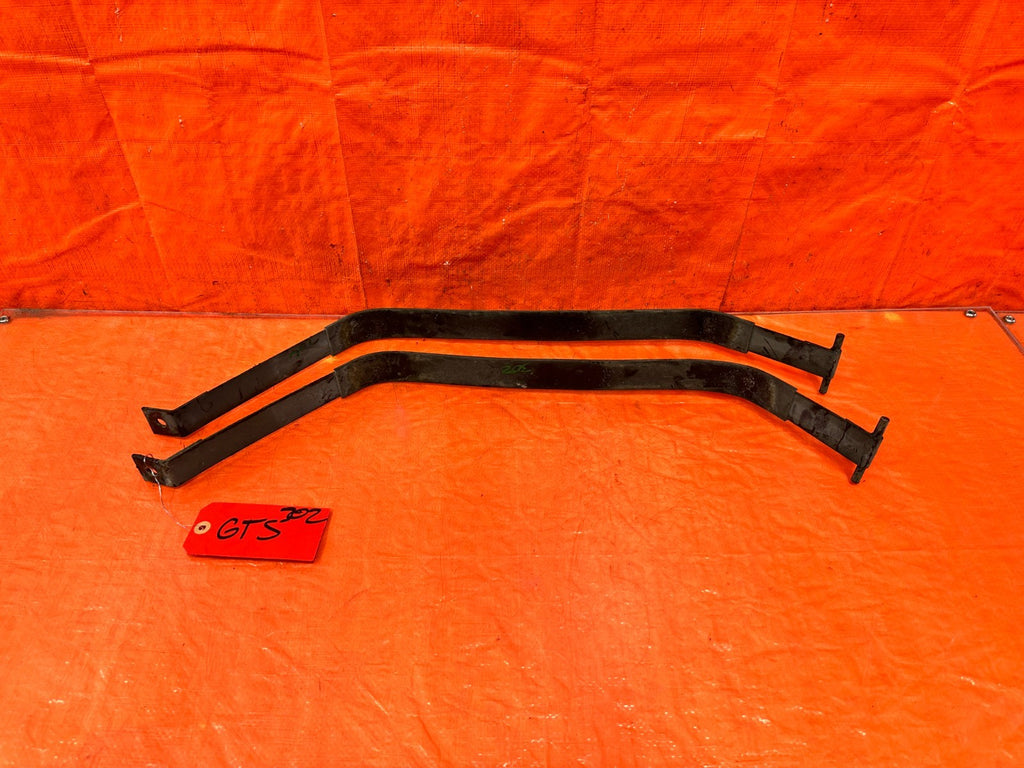 10 16 HYUNDAI GENESIS COUPE GASOLINE GAS FUEL TANK STRAP SET STRAPS SUPPORTS 3020