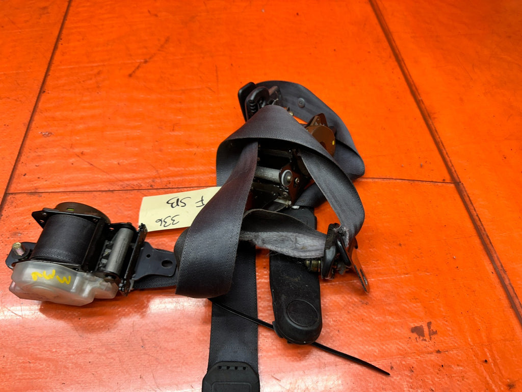 97 01 HONDA PRELUDE 2.2L DRIVER PASSENGER FRONT SEAT BELTS RETRACTOR OEM #33613