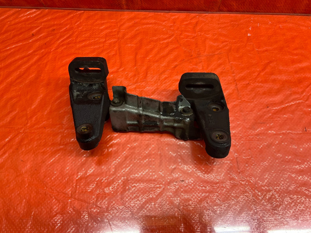 94 01 ACURA INTEGRA LS RS GS NON VTEC   POWER STEERING PUMP BRACKET SET OEM #1596