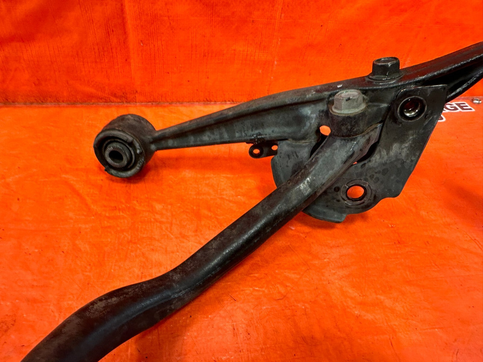 02 10 LEXUS SC430   DRIVER LEFT FRONT LOWER CONTROL ARM   OEM FACTORY #26110
