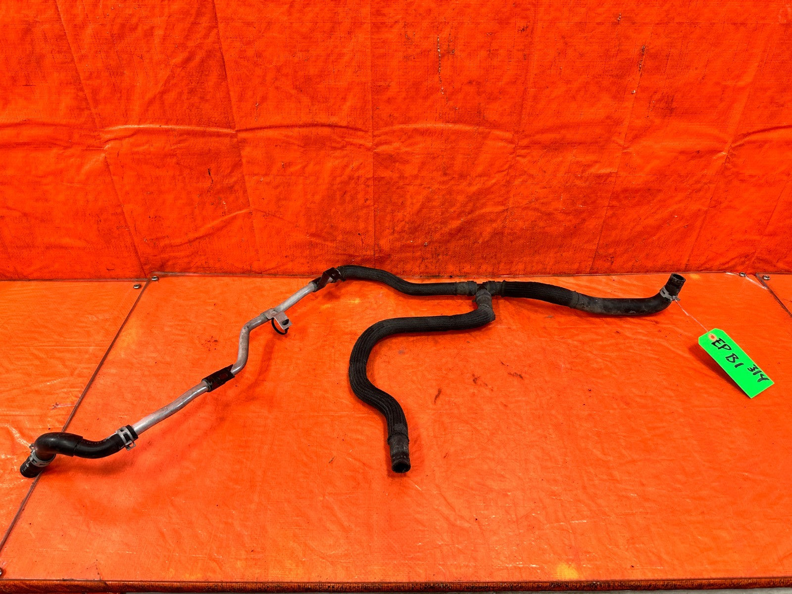 16 24 INFINITI Q50   3.0L   WATER PUMP HEAT EXCHANGER LINE PIPE HOSE OEM 314 10