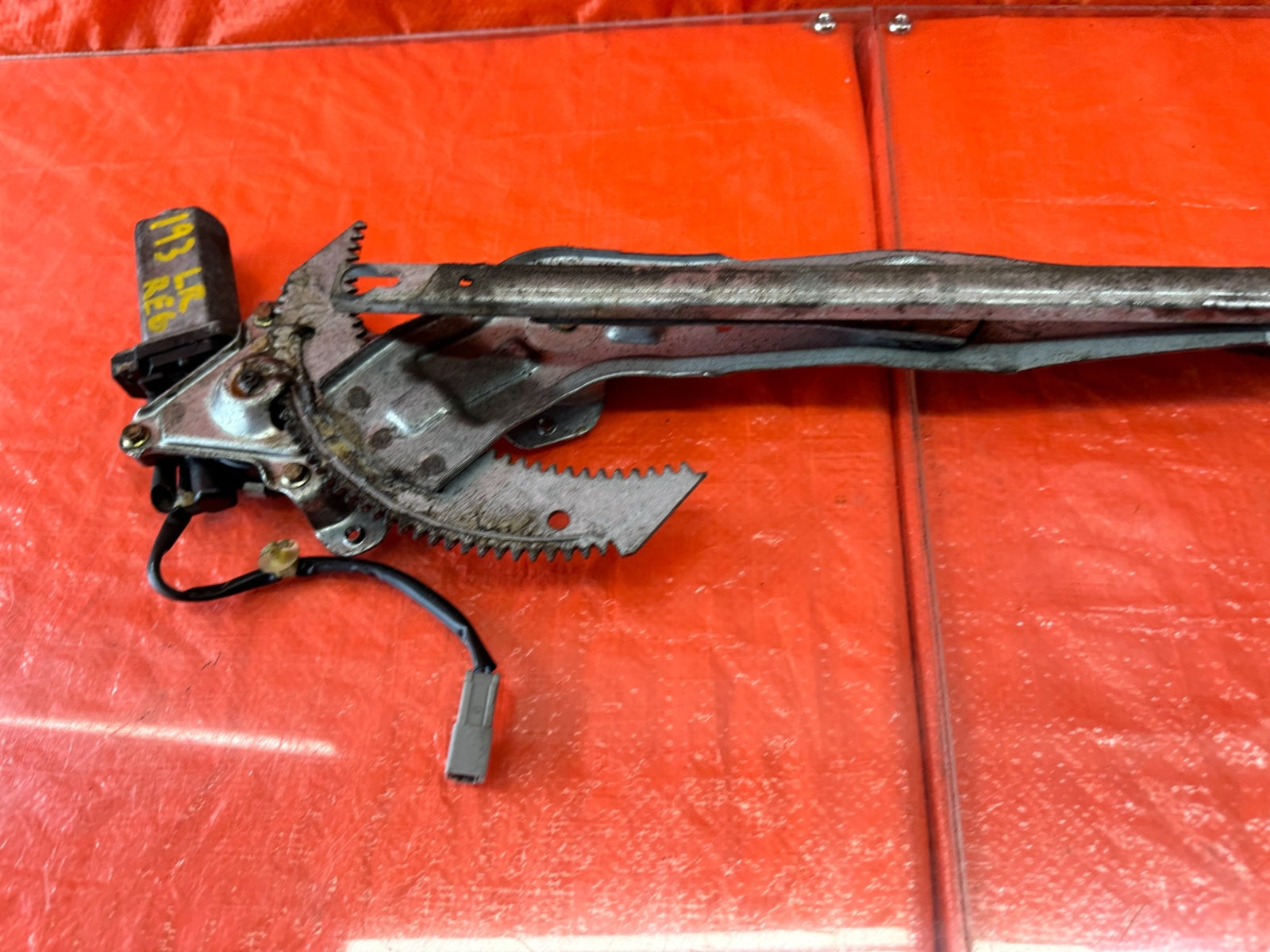 95 98 HONDA ODYSSEY   DRIVER LEFT REAR WINDOW REGULATOR   OEM #1936