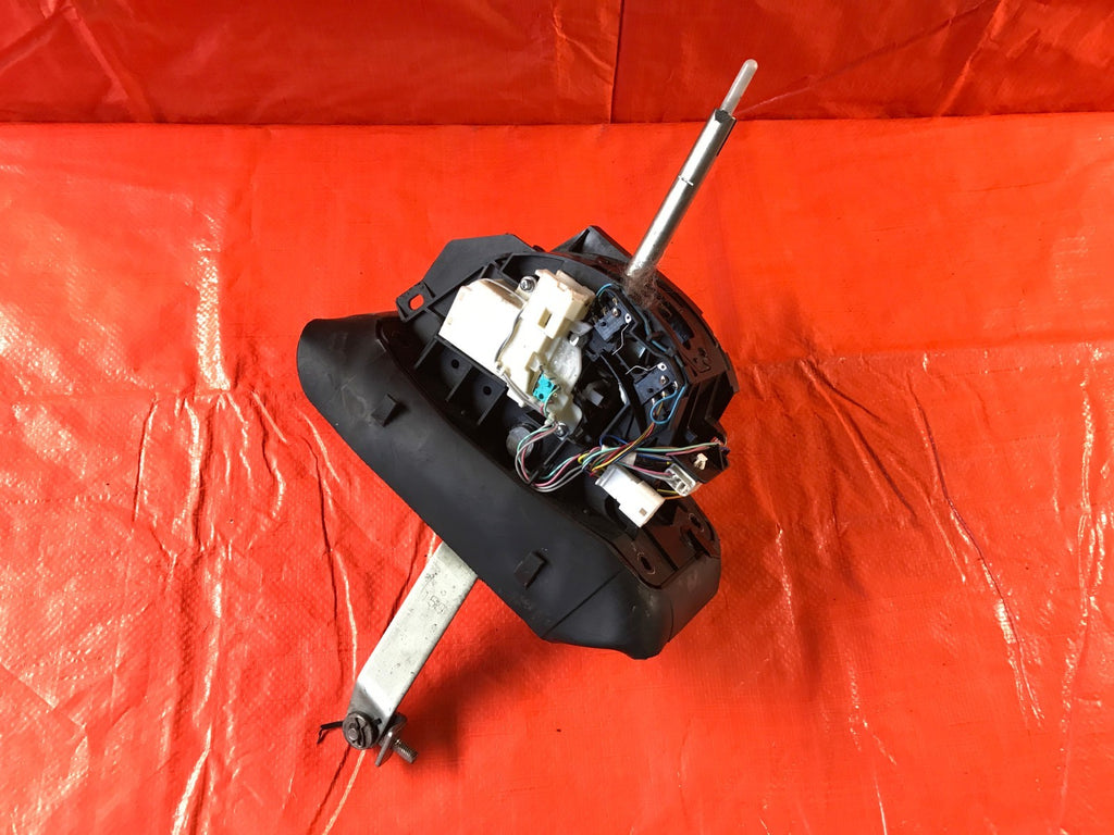 OEM 2017 17 INFINITI Q60 AWD 3.0L TT   AUTOMATIC SHIFTER BOX ASSEMBLY0