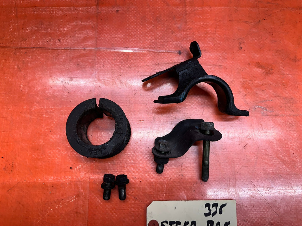 04-05 ACURA TSX 2.4L POWER STEERING RACK PINION MOUNT BRACKET OEM #3385