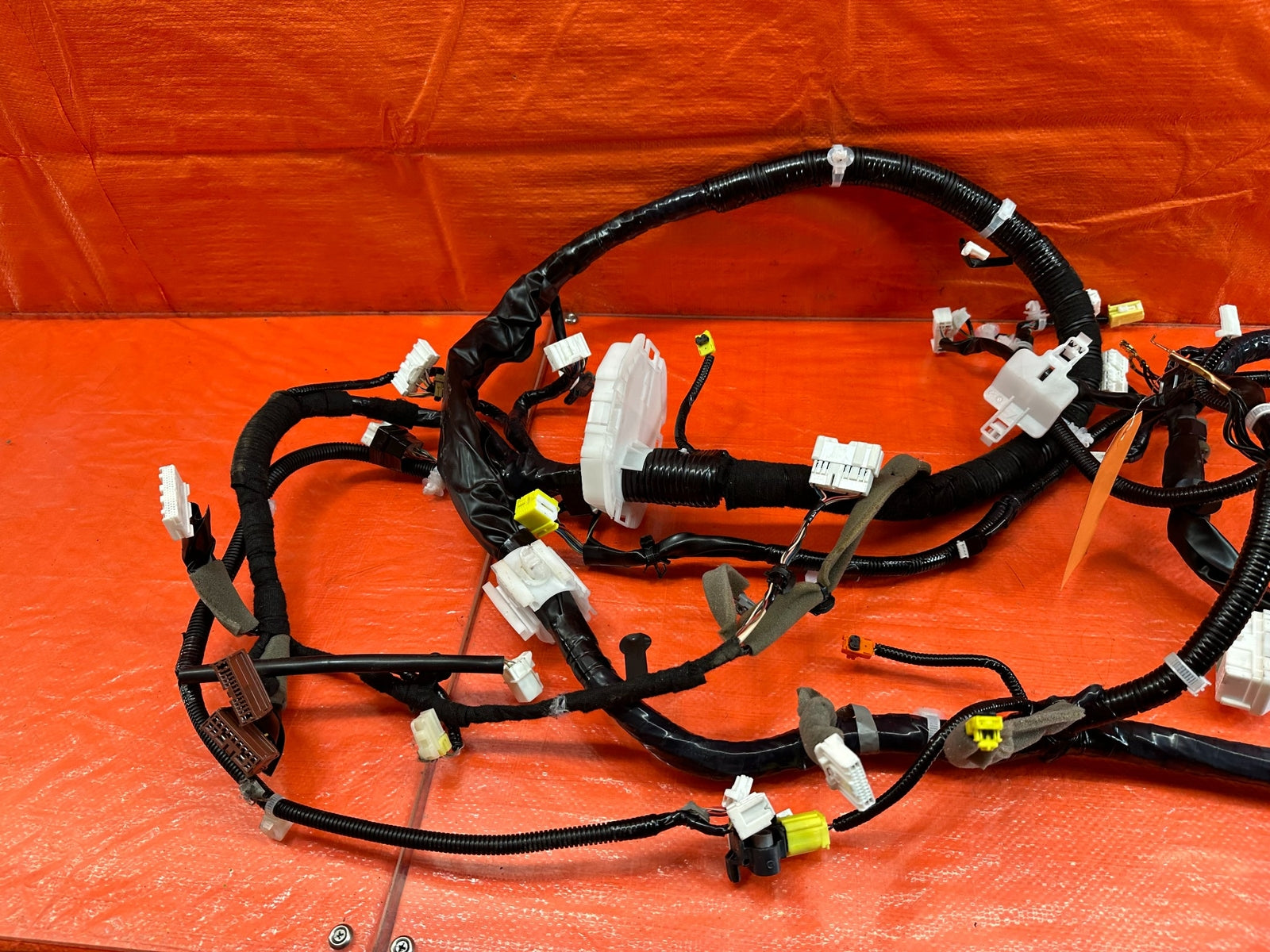 16 18 INFINITI Q50 SPORT & RED SPORT RIGHT INTERIOR WIRE HARNESS WIRING LOOM 2159