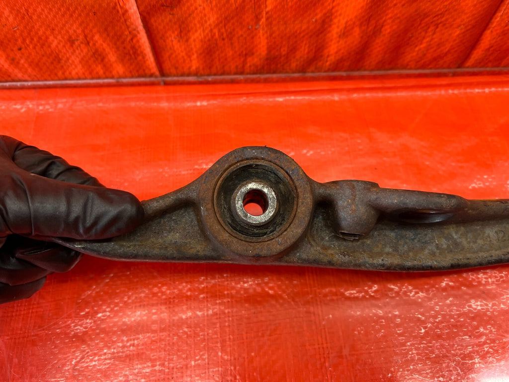 88 91 HONDA CRX   FRONT LOWER CONTROL ARM SET   LEFT & RIGHT ARMS    OEM #1576