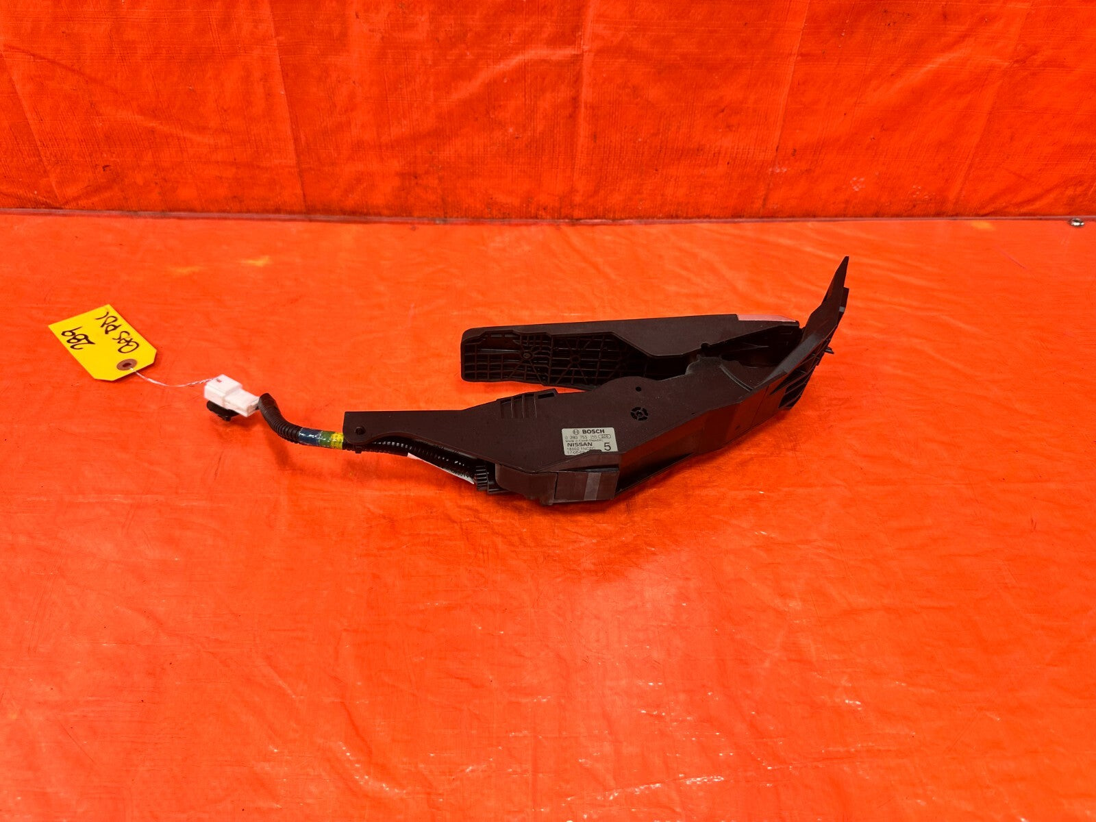 17 20 INFINITI Q60 NON ADAPTIVE GASOLINE GAS FUEL ACCELERATOR ACCELERATION PEDAL9