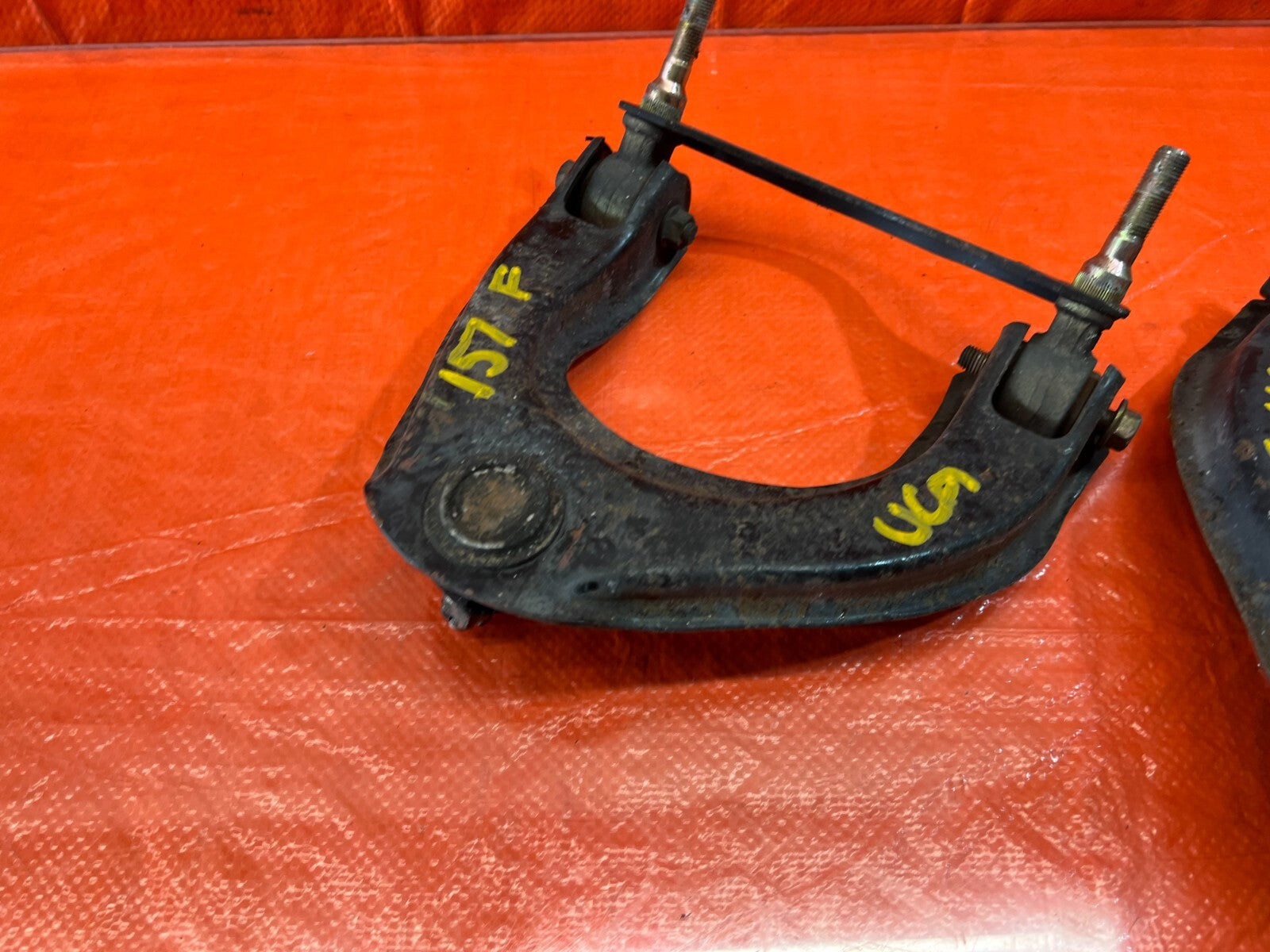 90 91 HONDA CRX   DRIVER LEFT PASSENGER RIGHT FRONT UPPER CONTROL ARMS OEM #1579