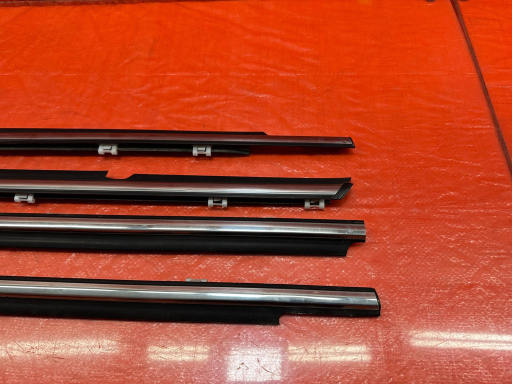 08 15 LANCER EVOLUTION X EVO 10 LEFT RIGHT FRONT REAR CHROME DOOR GLASS TRIM 2145