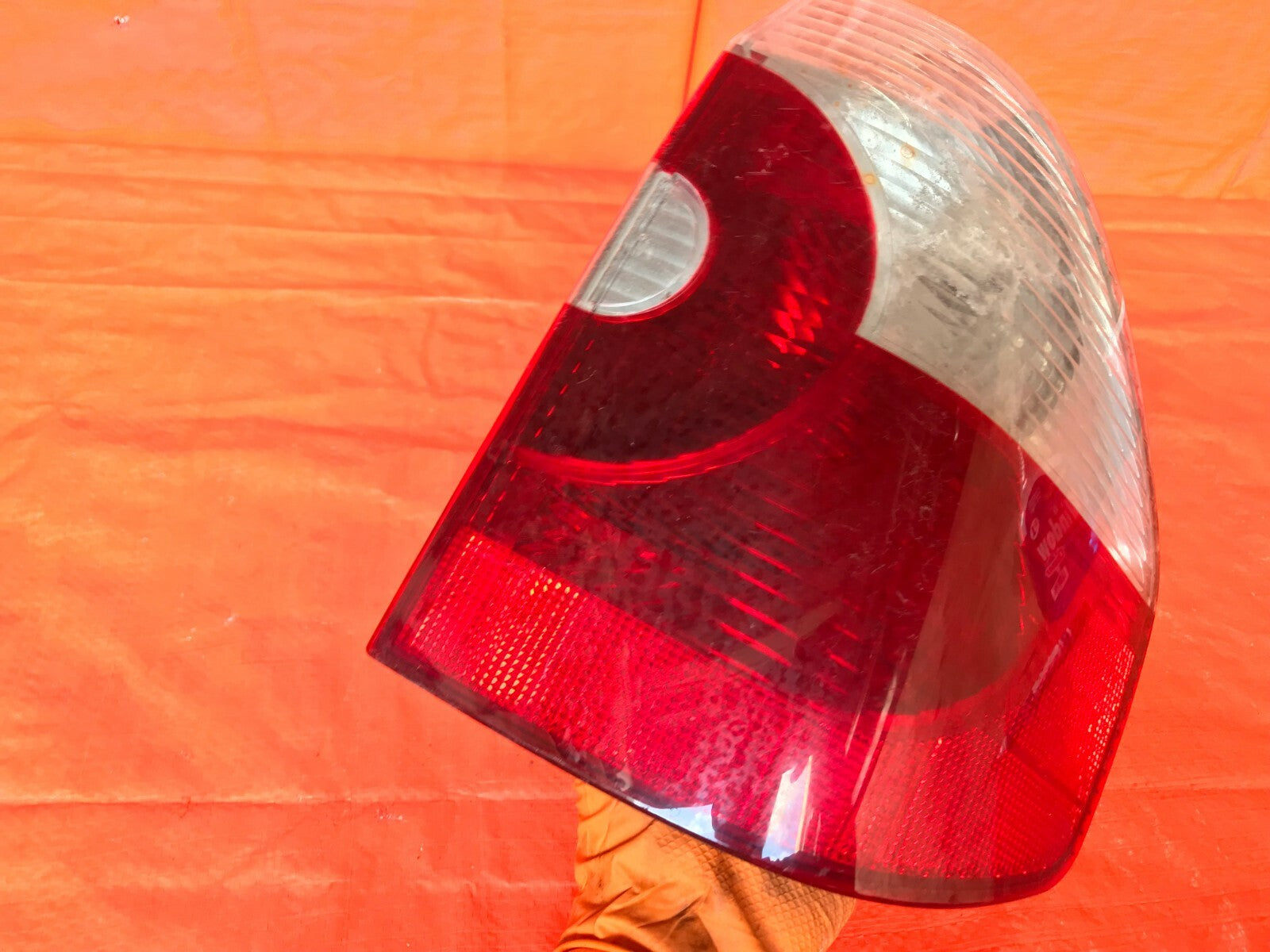 OEM 2004 2005 2006 BMW X3 PASSENGER RIGHT OUTER TAIL LIGHT LAMP 04 05 06 R RH4
