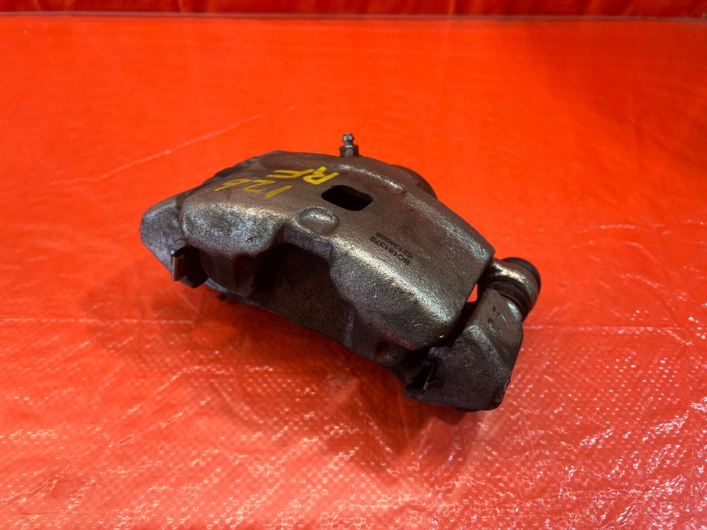93 94 HONDA DEL SOL S   PASSENGER RIGHT FRONT BRAKE CALIPER   OEM FACTORY #125 7