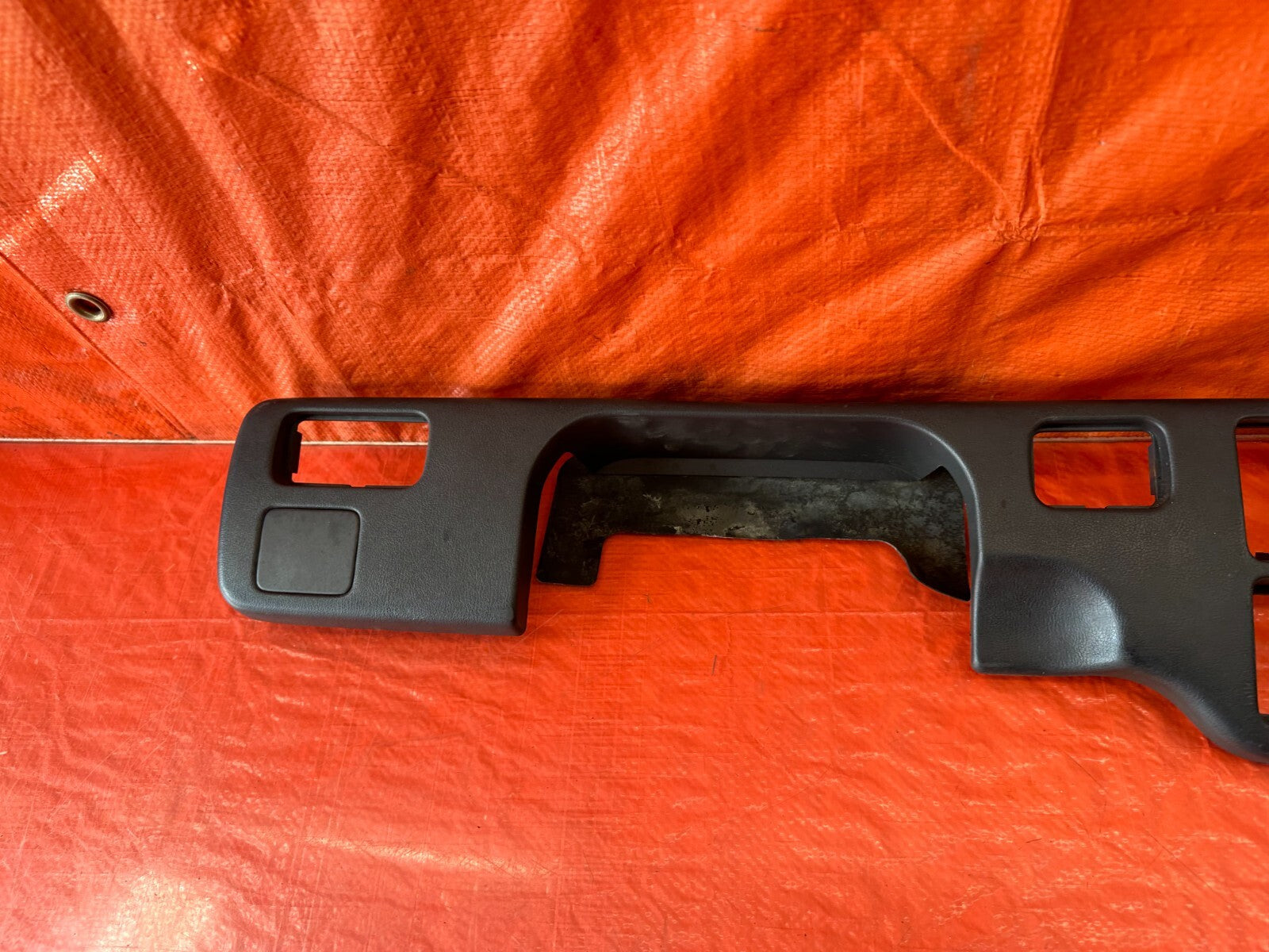 94 95 HONDA CIVIC   CLIMATE CONTROL BEZEL SURROUND TRIM PLASTIC   OEM #2367