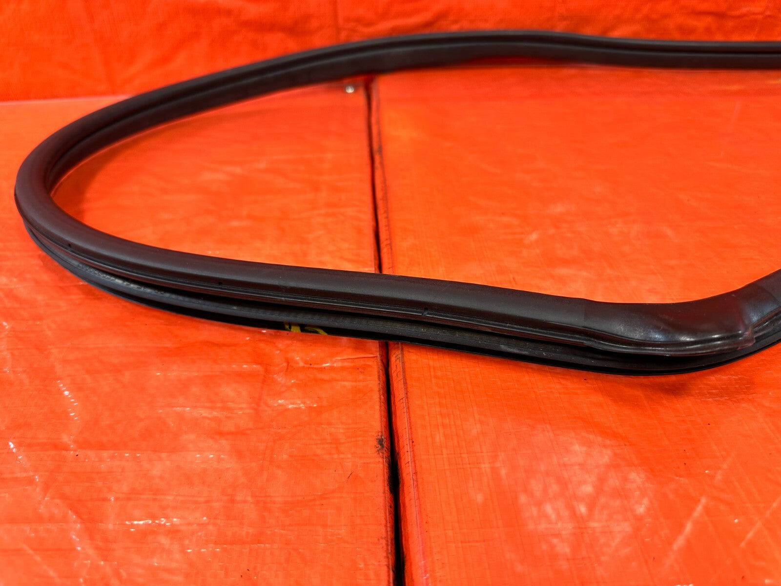 06 11 CIVIC 4D SEDAN   DRIVER LEFT REAR DOOR TO CHASSIS OPEN TRIM   OEM #27019