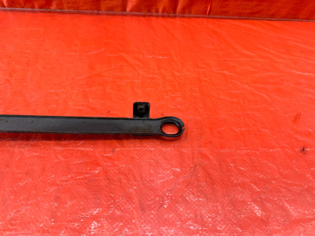 95 98 HONDA ODYSSEY   HVAC AC CONDENSER MOUNTING BRACKET   OEM FACTORY #1930