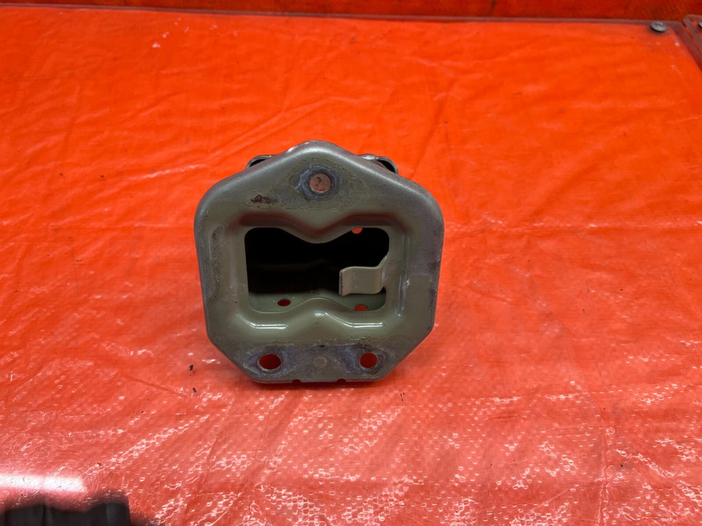 06 11 HONDA CIVIC FRONT BUMPER REINFORCEMENT RE BAR BRACKET RIGHT SIDE OEM 1635