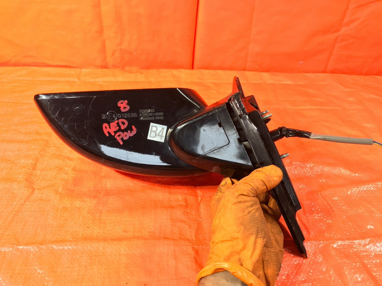 OEM 2007 2008 G35   SEDAN   DRIVER LEFT SIDE VIEW MIRROR   RED   E4 012536 07 089