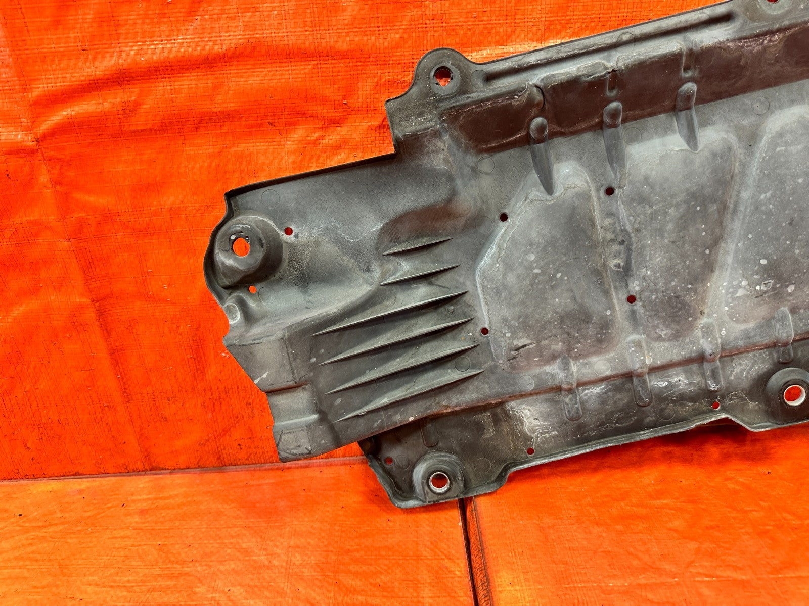 08 15 INFINITI G37 & Q60   RIGHT REAR FLOOR COVER PANEL # 74814 JK000   OEM 3289