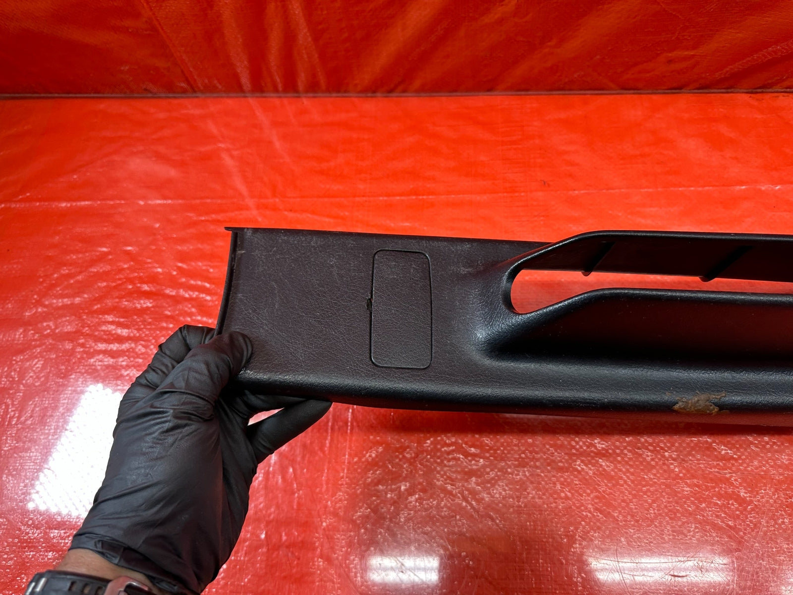 90 93 ACURA INTEGRA   ARM REST / CENTER CONSOLE STORAGE DELETE   BLACK OEM #18911