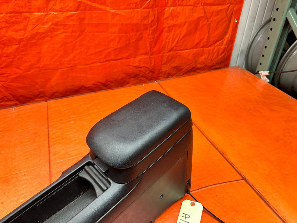 97 01 HONDA PRELUDE 2.2L MT MANUAL SHIFTER CENTER CONSOLE TRIM BEZEL OEM #3367