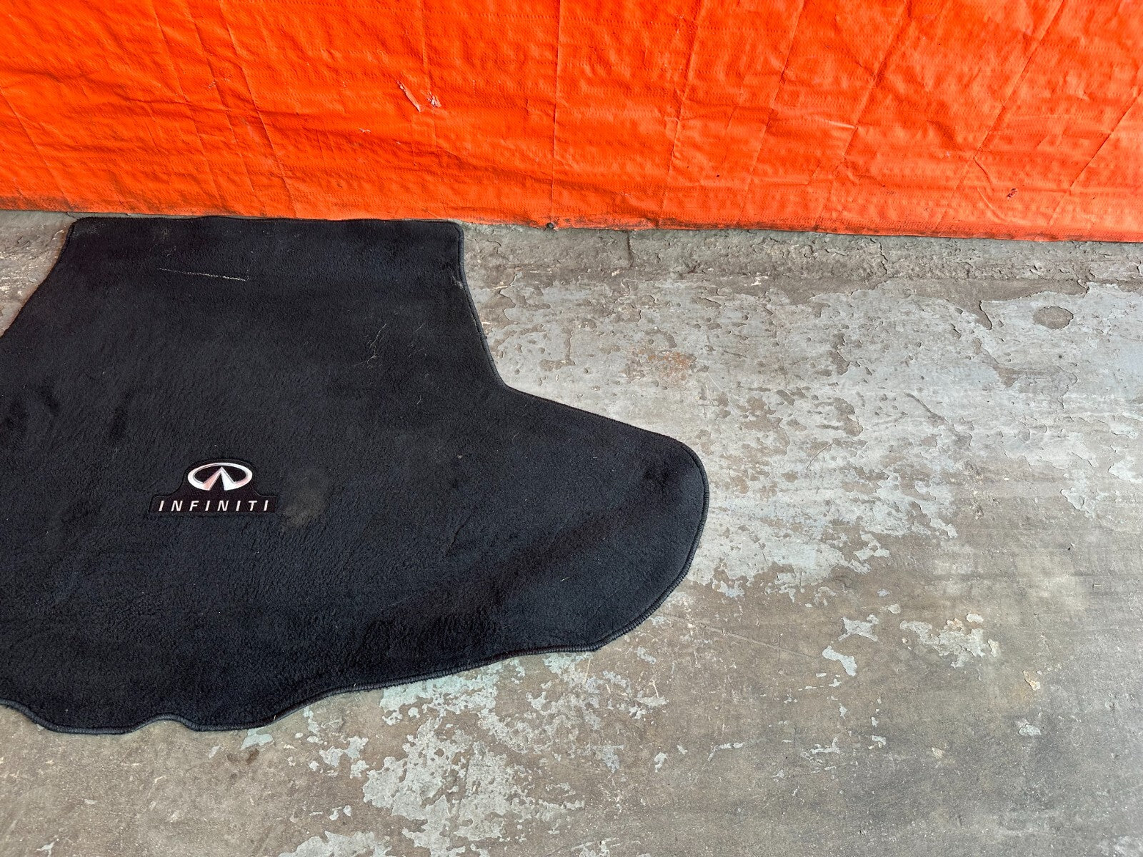 2017 INFINITI Q50 RED SPORT 400 REAR TRUNK FLOOR MAT LINING BLACK CARPET OEM 2221