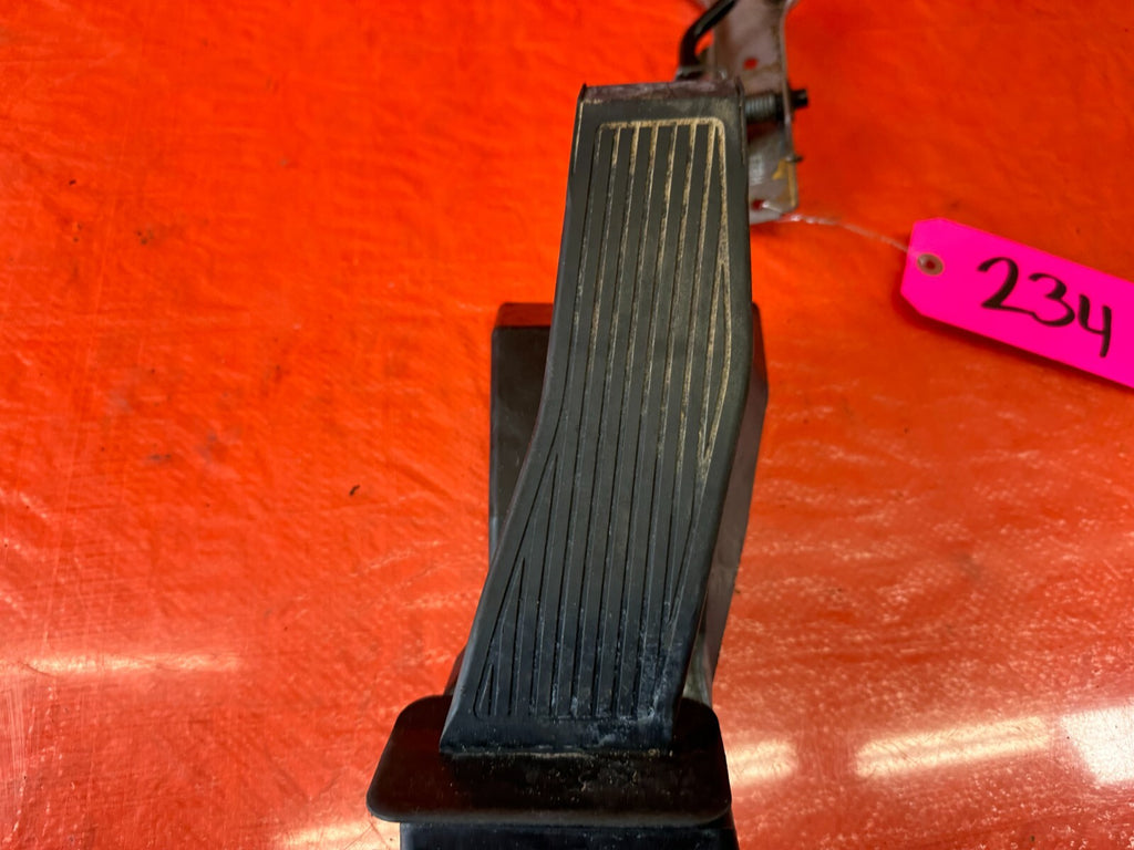 04 06 ACURA TL   GASOLINE GAS FUEL ACCELERATOR ACCELERATION PEDAL   OEM #2342