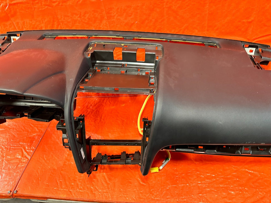 16 21 SUBARU WRX & STI   DASHBOARD PANEL DASH BOARD   W/O EYESIGHT MODEL OEM 2667