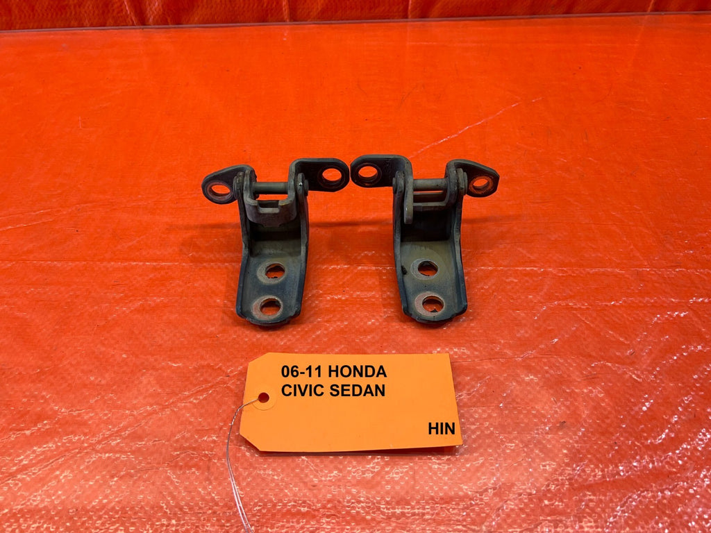 06 11 CIVIC 4D SEDAN   DOOR HINGE SET   UPPER & LOWER RIGHT FRONT SIDE OEM #2030