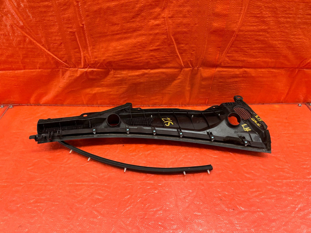 14 20 INFINITI Q50 Q60   WINDSHIELD WIPER COWL TRIM PLASTIC   OEM LEFT SIDE #2158